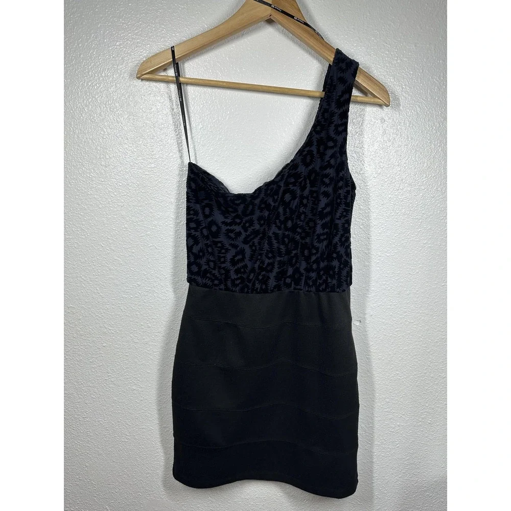 Forever 21 Dress Womens Medium Black Blue One Shoulder Velvet Bodycon Cocktail‎
